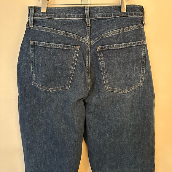 Old Navy Curvy Extra High-Waist Button Fly Sky-Hi Straight Jeans - 12 Reg | NWT - Picture 4 of 4